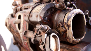 This <em>Gears of War</em> Gun is Terrifyingly Real